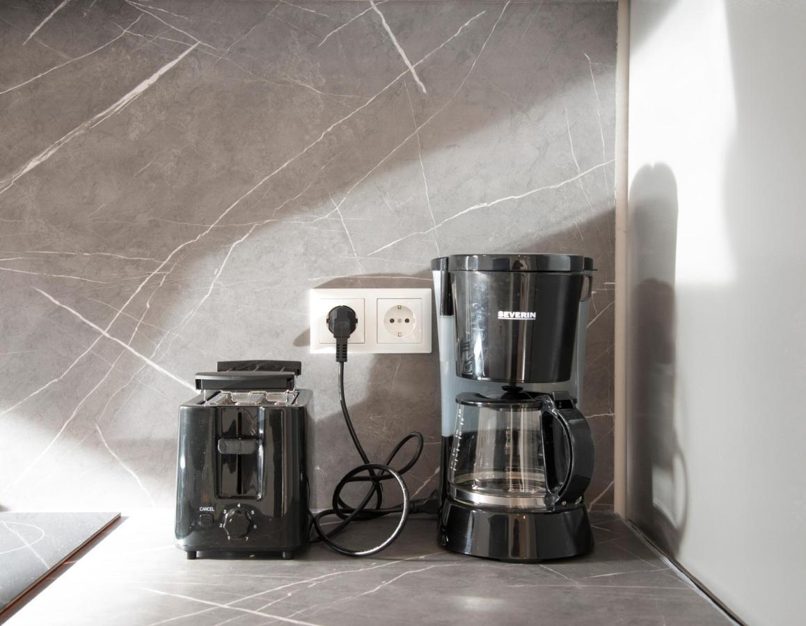 Schoene Ferienwohnung 78M2, 3 Schlafzimmer, 2 Baeder, Zentrumnah, 1Og Erfurt Dış mekan fotoğraf